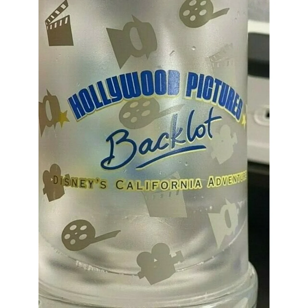Disney's Mickey Hollywood Pictures 